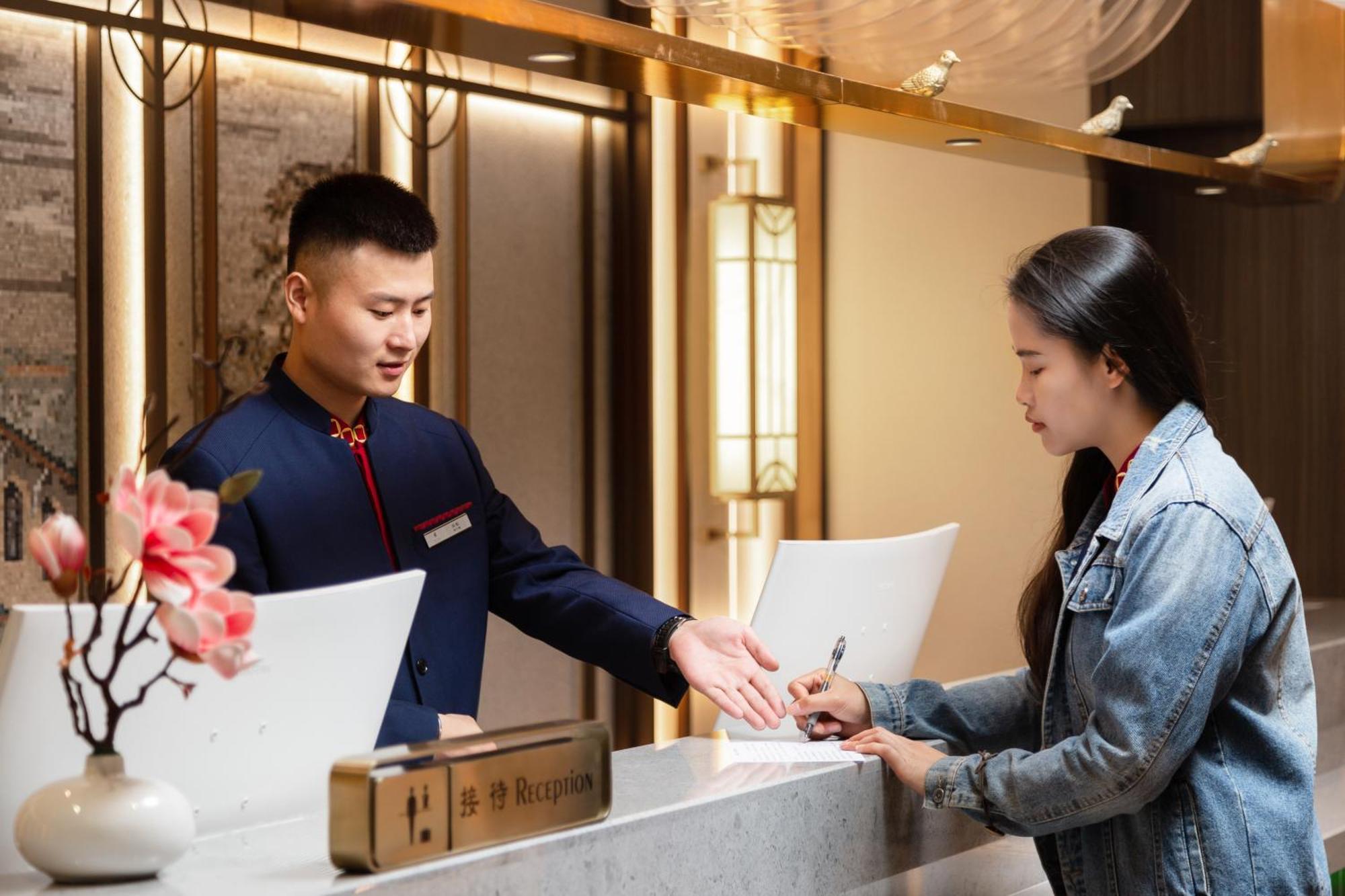 Guangzhou Wogo Yuanbao Hotel-Zhujiang New Town-Free Canton Fair Shuttle Bus & Overseas Buyer Registration Services Ngoại thất bức ảnh